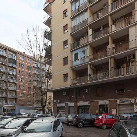 Portuense Bright Apartment Rome